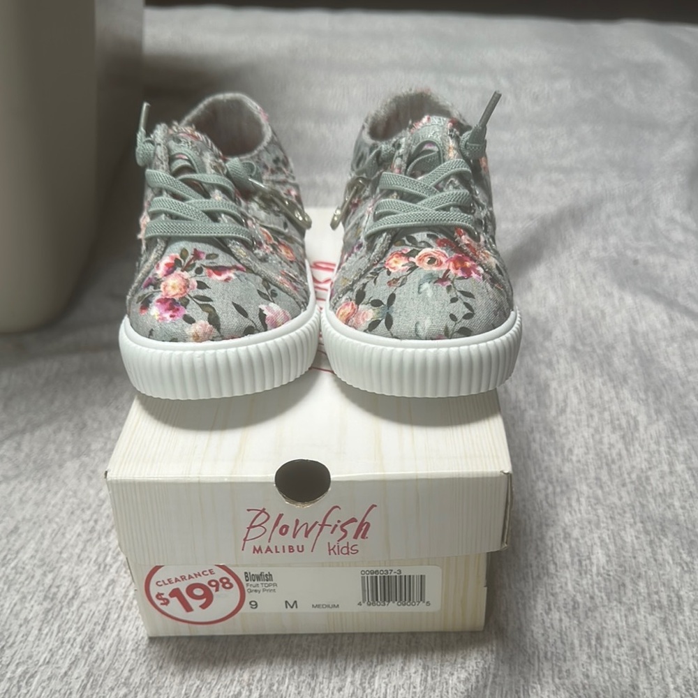 Blowfish Kids Floral Sneakers - Gray